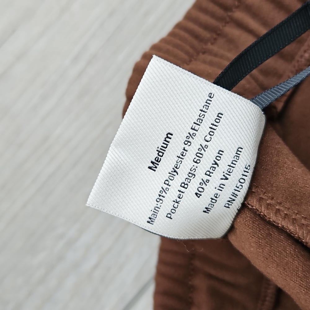 Varley Sweatpants - Picture 11 of 12